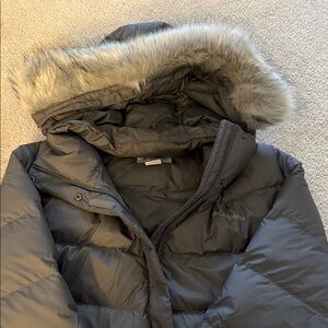 Columbia Women's Charcoal Puffer Jacket with Faux Fur Trim